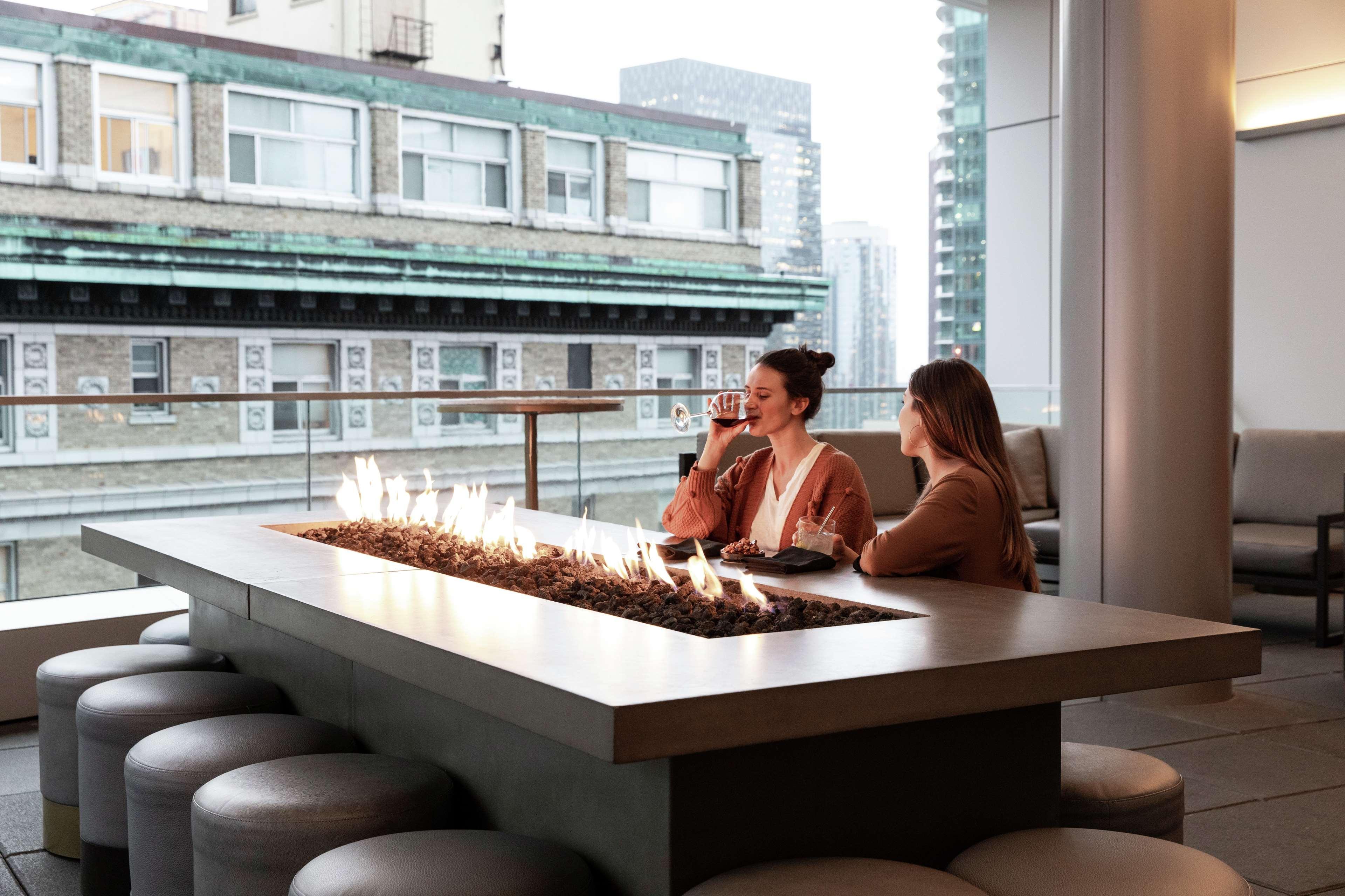 The Charter Hotel Seattle, Curio Collection By Hilton Luaran gambar